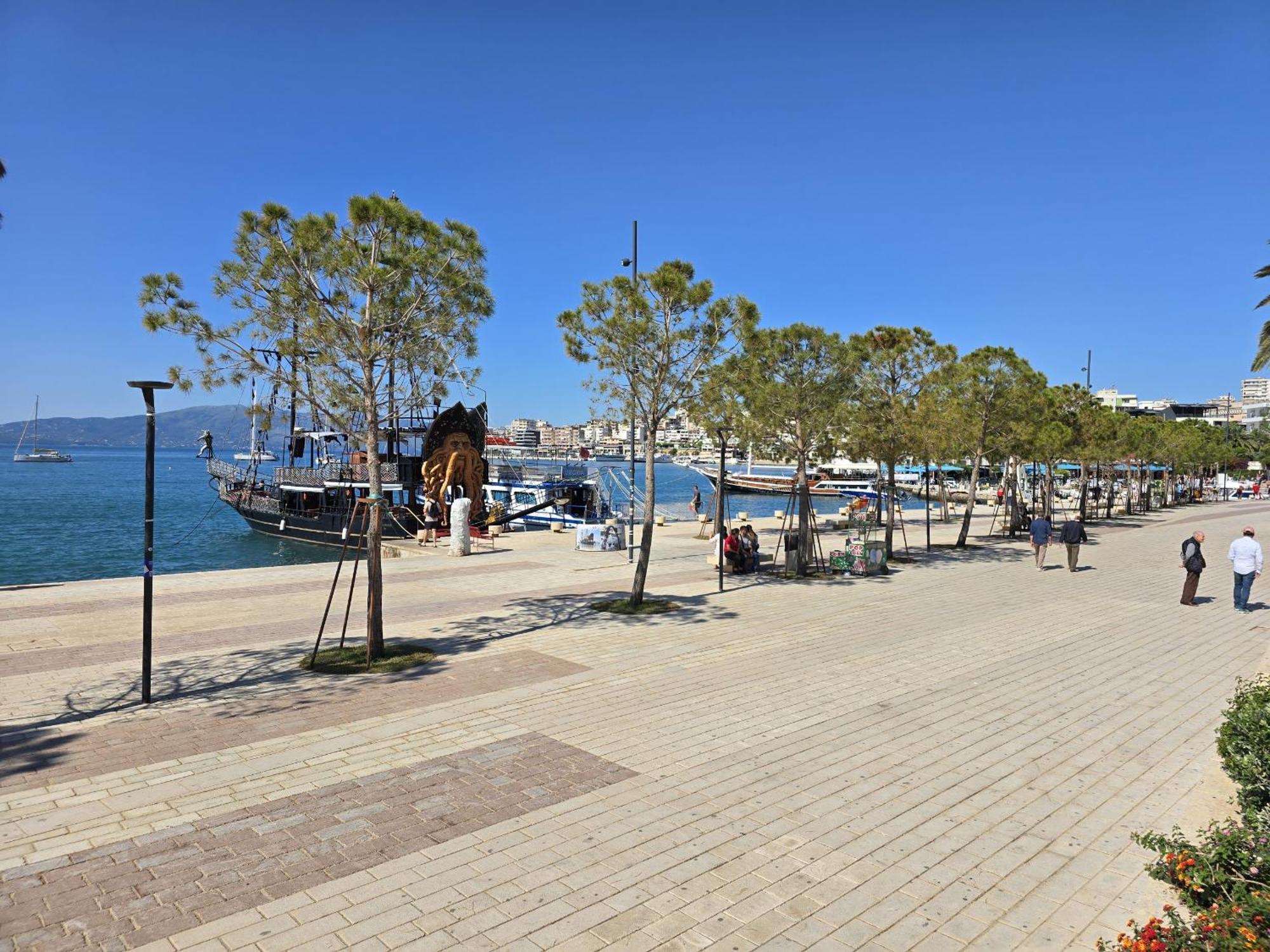 Happy Stay Eri Sarandë エクステリア 写真