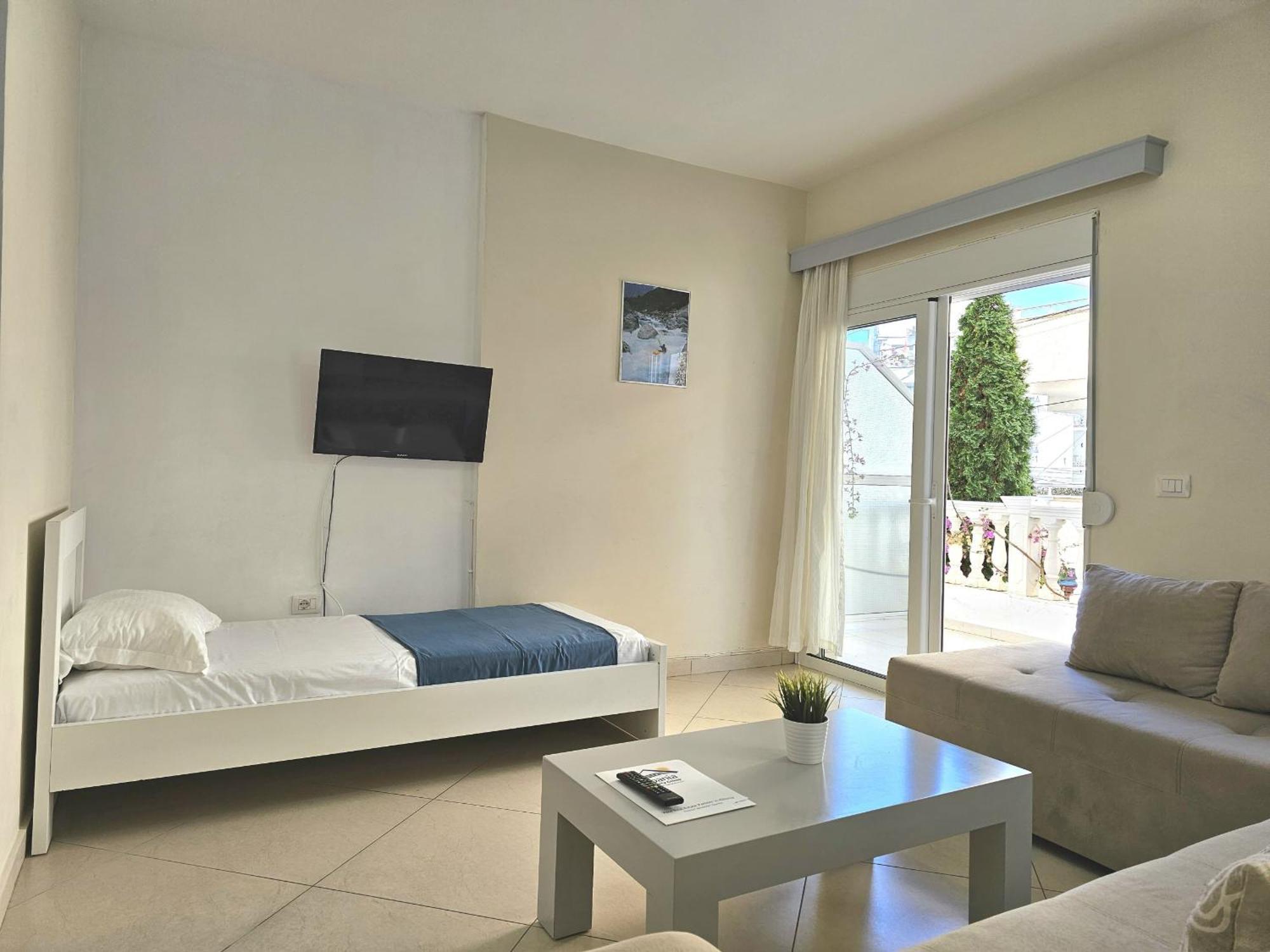 Happy Stay Eri Sarandë エクステリア 写真